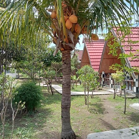 Meno Smile Cottages Gili Meno Dış mekan fotoğraf